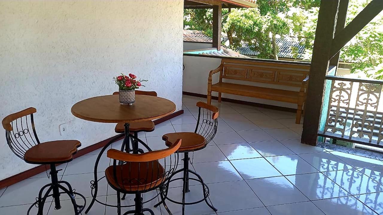 Bliss Hoteis Centro Búzios Extérieur photo A typical balcony in the city